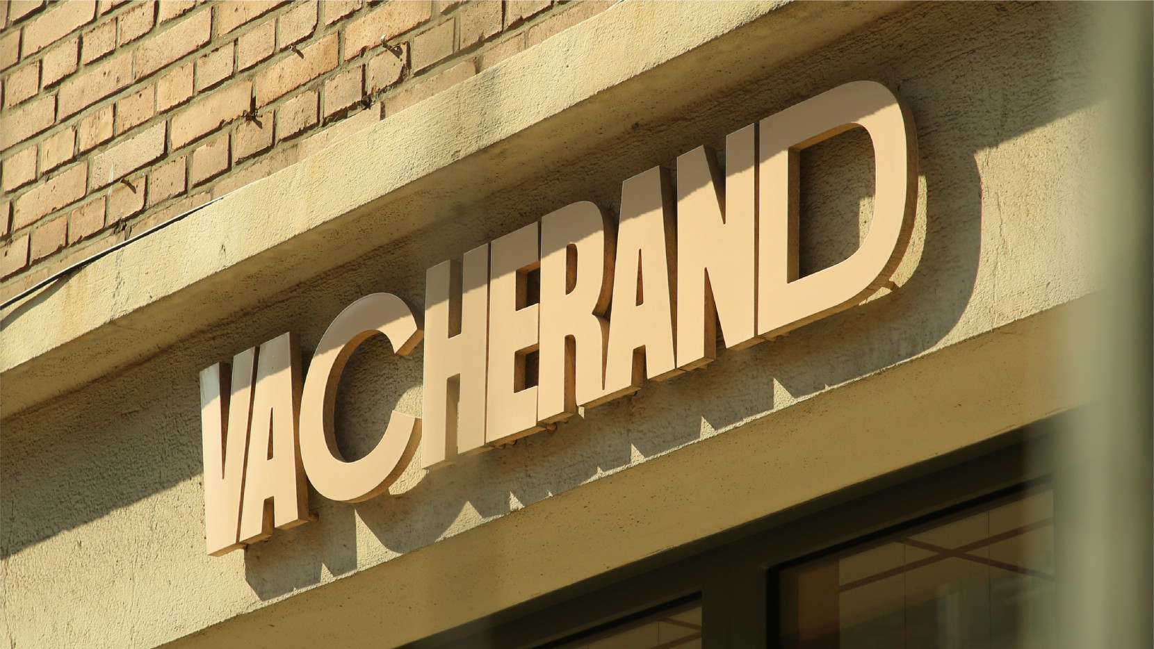 Vacherand Immobilier 6182 - Nash and Young