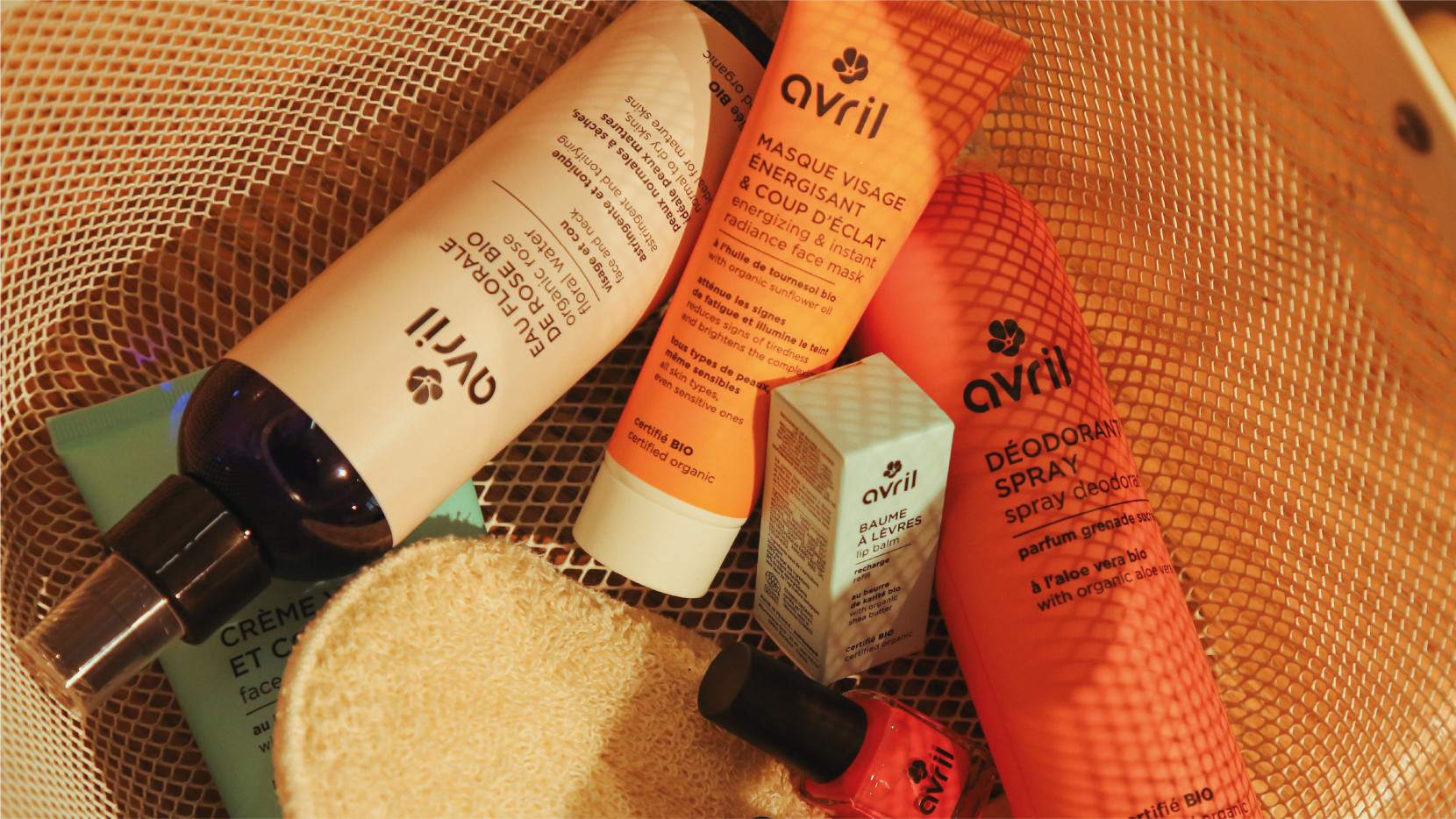 AVRIL 5451 - Nash and Young