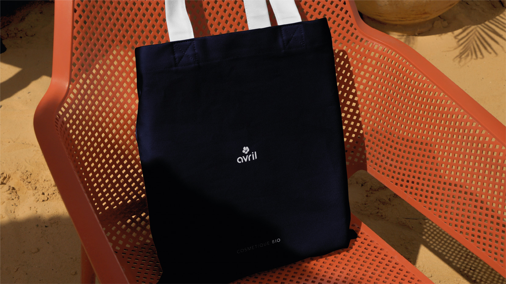 AVRIL 5452 - Nash and Young