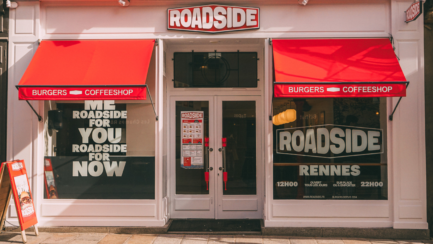 ROADSIDE 6106 - Nash and Young