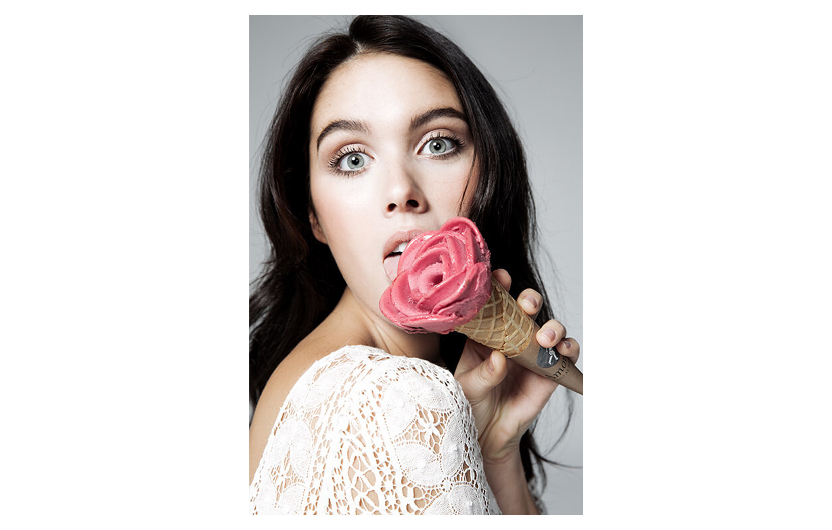 Amorino 6004 - Nash and Young